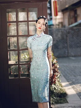 Pavasara Tradicionālo Ķīniešu Stila Sieviešu Qipao Elegants Mandarīnu Apkakli, Īsām Piedurknēm Prined Satīna Cheongsam