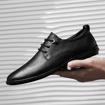 Para melns vīriešu de mens cuero čības, apavu pavasara zapatos dzīvoklis 2020. gadam mens hombre sapatos kurpes pārdošanas vīriešu mokasīni cilvēks sportā
