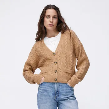 Ir 2021. visu maču jaka džemperis sieviešu blūze, rudens un ziemas jaunas trikotāžas jaka, džemperis sievietēm
