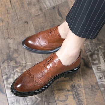 Vīriešiem kurpes Brogue Oksfordas stila kurpes Vīriešiem Dzīvoklis kurpes modes Ādas Ikdienas Vīriešiem Kurpes ir Darinātas Ādas Kurpes oxfords Vīriešiem
