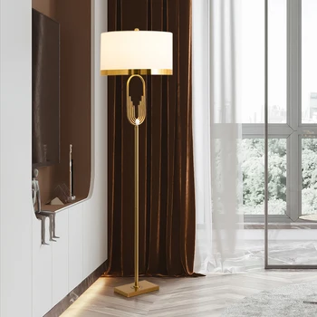 Grīdas lampa minimālisma vienkārši luksusa Ziemeļvalstu guļamistaba silts regulējamas, dzīvojamā istaba zelta vertikālā grīdas lampa