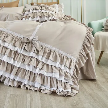 Tīras kokvilnas korejas princese ruffles mežģīnes kūka slāņi cietā krāsa pelēki bēša izšuvumi svārki-stila gultas komplekts bezmaksas piegāde YYX