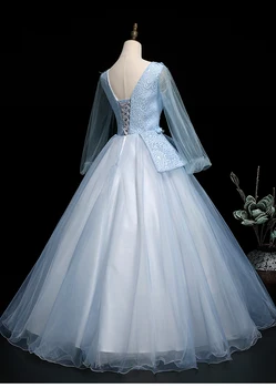 Gaiši zila mežģīņu plīvuru rokoko bumbu kleita gara kleita Viduslaiku kleita Renesanses kleita royal kleita Viktorijas kleita