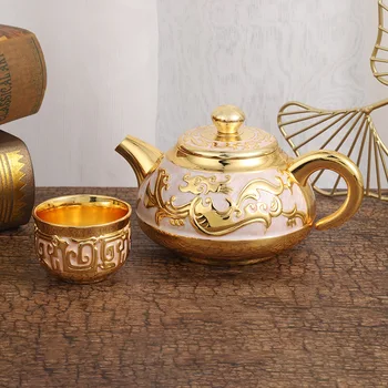 Vienā Katlā un Četras Tases Metāla Tējas Kopa ar Kafijas Paplāti Eiropas Stila Elegants Mājas Biroja Tējas Komplekts Tējas Tasītes un Apakštasītes Komplekti