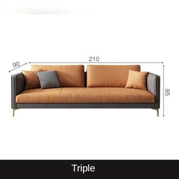 Dīvāns itāļu stilā, nelielā dzīvoklī, dzīvojamā istaba Ziemeļvalstu dīvāns