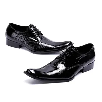 Ir 2021. Trending itāļu Modes Roku Vīriešu Krokodila Ādas Kurpes Biznesa Kleita Uzvalks Vīriešu Apavu Zapatos Mujer Labākās Dāvanas Vīriešiem