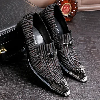 Modes metāla toe kurpes oxfords vīriešiem augstas kvalitātes svītru saļodzījās dzīvoklis kurpes baltā/melnā biznesa stilā oficiālu ādas apavu 2017