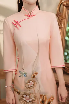 Ķīniešu Stilā Vintage Seksīgu Augsta Sadalīt Cheongsam Sieviešu Rozā Ziedu Drukāt Zamšādas Qipao Tradicionālo Apģērbu Izmērs L-4XL